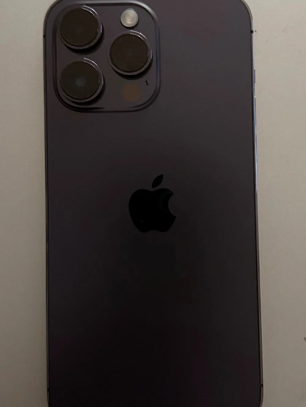 Apple front design